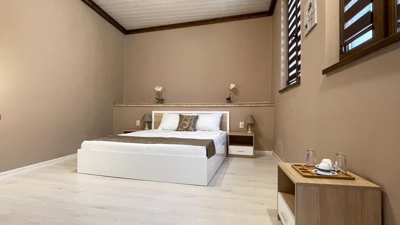 Апартхотел Конниците Lejlighedshotel Veliko Tarnovo Eksteriør billede
